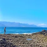 Dragon View - Oceanfront Faro De Sardina דירה *