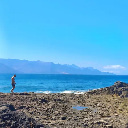 Dragon View 公寓 *