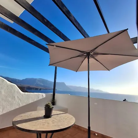 Dragon View - Oceanfront Faro De Sardina Apartment *